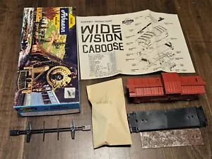Athearn HO Scale KIT #5363 RED Cotton Belt Wide Vision Caboose SSW 47 ~ T7878 - Picture 1 of 7