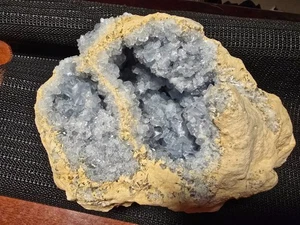 XL, Atemberaubendes blaues Celestit Display, unglaubliche Kristalle, "Hunderte" 15,11 Pfund - Bild 1 von 3