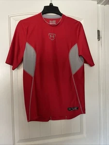 Under Armour Baseball T-shirt Men’s Medium Short Sleeve Fitted Headgear - Picture 1 of 7