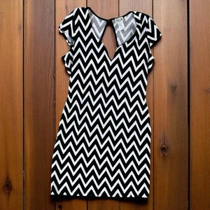 Celine by Champion Kleid Damen 1XL schwarz weiß gestreift ärmellos Herzausschnitt - Bild 1 von 9