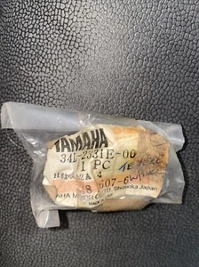 Yamaha 34L-2331E-00 Yz85 Cable Holder Nos 2002-2003 - Foto 1 di 3