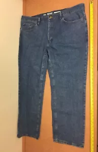 Mens Urban Pipeline Regular Fit Straight Leg Medium Blue Jeans 42x30 New $44 - Picture 1 of 12