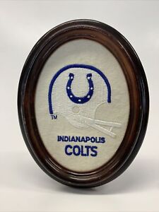Indianapolis Colts Vintage Embroidered Helmet Plastic Frame 6.5”x8.25”