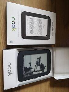 Nook Simple Touch BNRV300 eReader  Boxed Good Condition