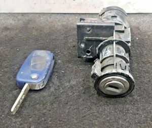 Repuestos Usados, Bloqueo De Dirección FIAT STILO (2005) - Imagen 1 de 2