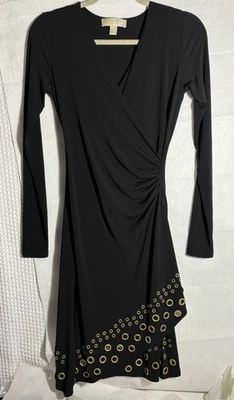 Vestido Michael Kors Negro Imitación Envolvente con Dobladillo Ojal - Extra Pequeño Foto 1 de 4