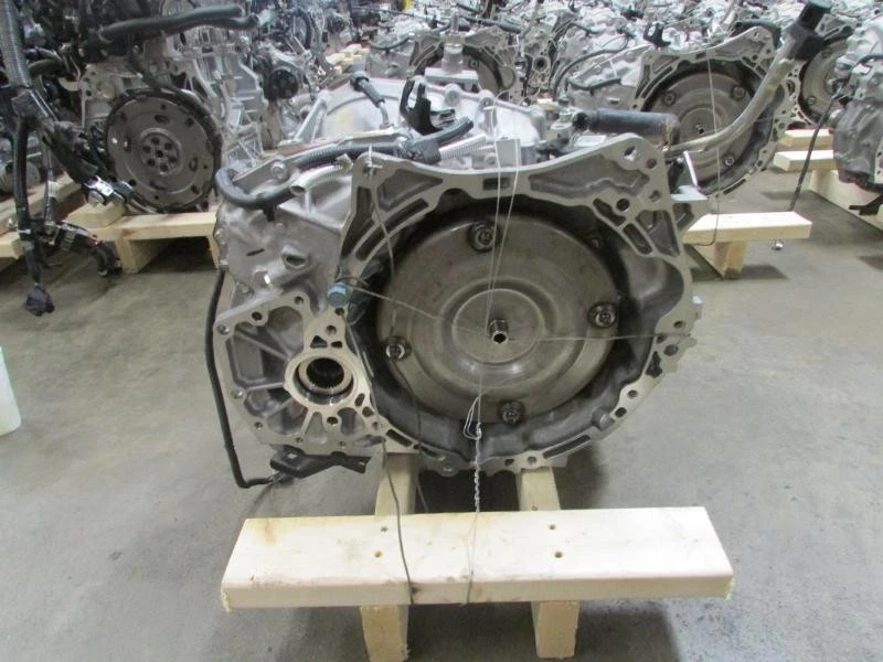 Nissan Rogue Sport Qashqai 2018 2019 transmisión 3 k millas AWD ID 31020-70X9E Foto 1 de 4