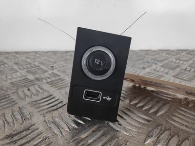 ŠKODA KAROQ NU7 17-21 BLUETOOTH PLUG 57C.863.071 - Imagen 1 de 3