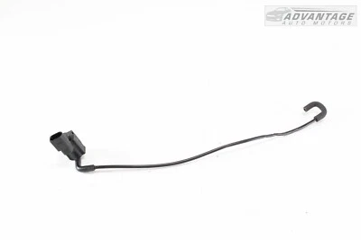 Electroválvula de purga de bote de vapor de gas AUDI A8L 2011-2014 3,0 L 4,2 L CON TUBO OEM Foto 1 de 4