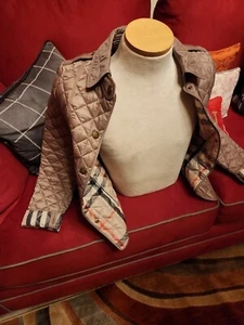 Damen Burberry Brit Steppjacke Nova Check Größe Xs Pt. Original - Bild 1 von 9