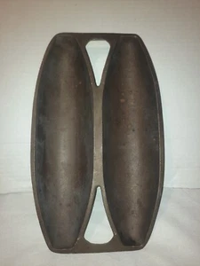 Vintage Lodge? 2FB Cast Iron Double Loaf Vienna Pan 11&5/8" by 7" 3.10# - Picture 1 of 9