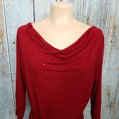 Blusa túnica roja lisa East 5th Tops para mujer talla mediana capucha cuello nudo delantero   Foto 1 de 4