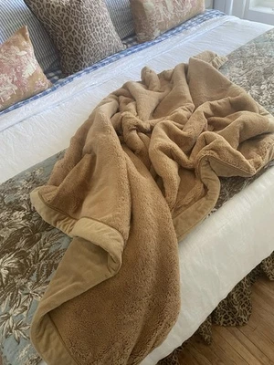 Restoration Hardware Beige Soft Faux Fur Luxury Throw Blanket 62"x43" - Image 1 of 4