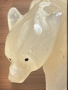 "Estatuilla de calcita tallada de oso polar inuit vintage con ojos negros 7""" - Imagen 1 de 11