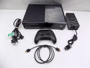 Xbox One Console + Genuine Controller + Kinect Compatible + Cables - Picture 1 of 6