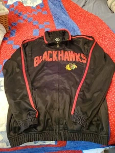 Chicago Blackhawks Zipper Jacke mit Taschen Größe L Official NHL - Bild 1 von 4