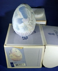 Lladro 1993 Limited Edition Porcelain Egg #16083 Mother Bird in Nest with Babies - Picture 1 of 9