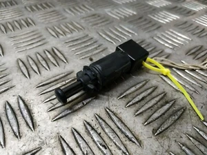 Renault Trafic 1.9 Vivaro 2001-05 Genuine Brake Light Switch 7700414986 9160984 - Picture 1 of 9
