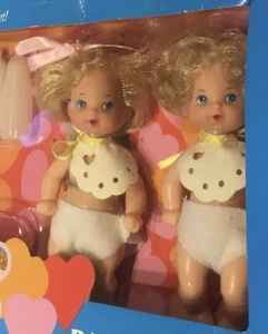 1987 Heart Family Baby Wets Girl & Boy doll set NRFB Barbie Babies - Picture 1 of 8