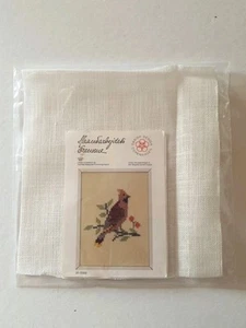 The Danish Handcraft Guild Seidenschwanz Vogel Leinen Kreuzstich Set 9 x 12 cm - Bild 1 von 4