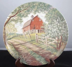 Weathered Red Barn By Bart Jerner Display Plate - Picture 1 of 1