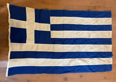 Beautiful Vintage Greek Flag 90 cm x 135 cm 1960s Very Nice Condition! - Image 1 of 4