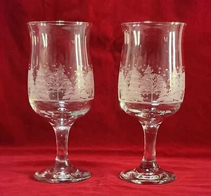 Vintage LIBBEY ARBY’S Winter Wonderland 2 Wine Glasses 7" Christmas - Picture 1 of 6