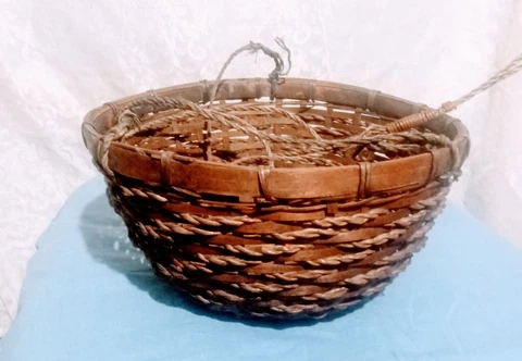 Hanging Wicker Basket Wood Trim Border W/Roped Trim Throughout The Entire Basket Cover