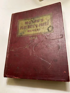 Vtg Parts Manual 1961 33rd Ed. 1st Print USA Motor's Flat Rate The Hearst Corp. - Picture 1 of 14