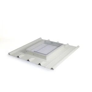 Lucarne de toit pour tôles bac acier ondulés profil 5 ondes – RAL 9002 Blanc – V - Foto 1 di 5
