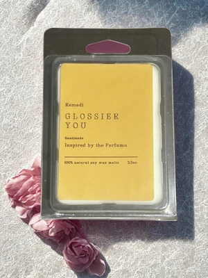 Glossier You wax melts - Image 1 of 4