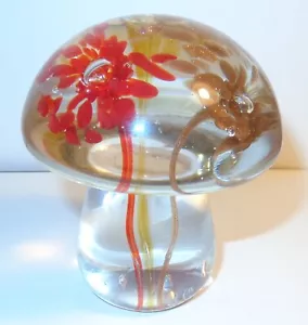 BEAUTIFUL RED YELLOW BROWN FLOWERS GLITTER GLASS MUSHROOM TOADSTOOL PAPERWEIGHT - Picture 1 of 5