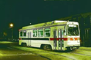 ORIGINAL KODACHROME SLIDE SEPTA LRV 9091 RICHMOND-WESTMORELAND AT NIGHT 8/23/92 - Picture 1 of 1