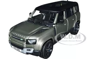 2022 LAND ROVER DEFENDER 110 GREEN MET. 1/24 DIECAST MODEL CAR BY BBURAGO 21101 - Picture 1 of 6