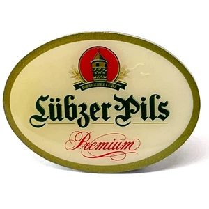 Lübzer Pils Premium Beer Promo Pin Badge Mecklenburgische Brauerei Lübz Brewery - Picture 1 of 2
