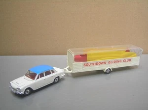 Dinky Toys 118 Tow Away Glider Set Triumph 2000 Complete Original set No Box - Picture 1 of 13
