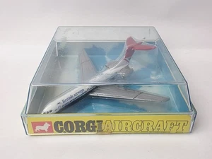 VINTAGE CORGI 1320 BRITISH AIRWAYS VICKERS VC-10 PLANE MINT IN BOX LOT #66 - Picture 1 of 7