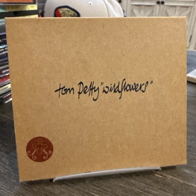 TOM PETTY -- WILDFLOWERS -- LIKE NEW CD -- with Slipcover -- 15 tracks - Image 1 of 4