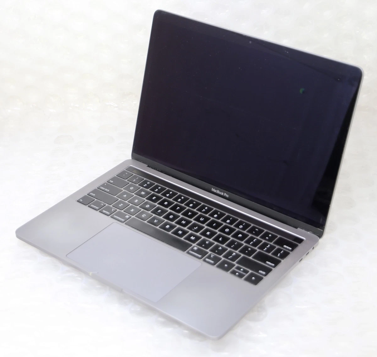 (2507)MacBook Pro i7 16GB 256GB １３インチ Amazon.com: Apple 2020 MacBook Pro with 1.7GHz Intel Core i7, 13