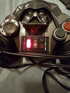 Star Wars La Vendetta dei Sith Plug & Play RETRO TV Gioco DARTH VADER RCA Plug n - Foto 1 di 6