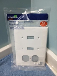 NEW Leviton Plus+ Nylon Wallplate / Outlet Cover for 2 Switches and 1 Outlet - Picture 1 of 4