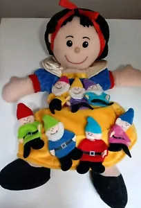 Fiesta Crafts Snow White and Seven Dwarfs Hand & Finger Puppet Set - Picture 1 of 3