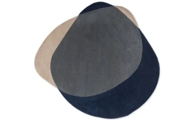 Unshaped Handmade Wool Rug 5x5 - Soft Plush, Geometric Design, Cozy Living Room - Image 1 of 4