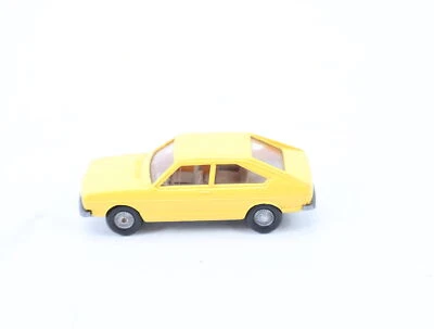 Wiking H0 312/3B Modellauto PKW Volkswagen VW Passat gelb ~ 1:87 - Bild 1 von 4