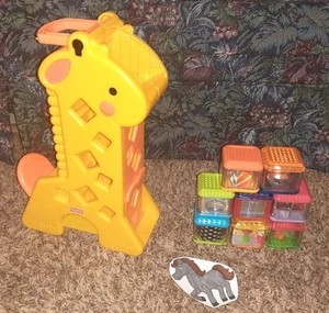 2003 MATTEL FISHER PRICE GIRAFFE TUMBLIN' SOUNDS PEEK A BOO 8 BLOCKS SENSORY TOY - Picture 1 of 5