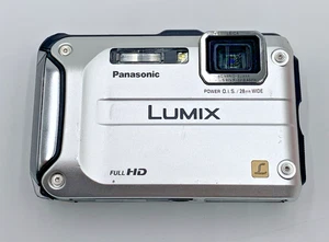 Panasonic Lumix DMC-TS3 GPS wasser-/stoßfest Full HD 12,1MP silber m. Akku C - Bild 1 von 10
