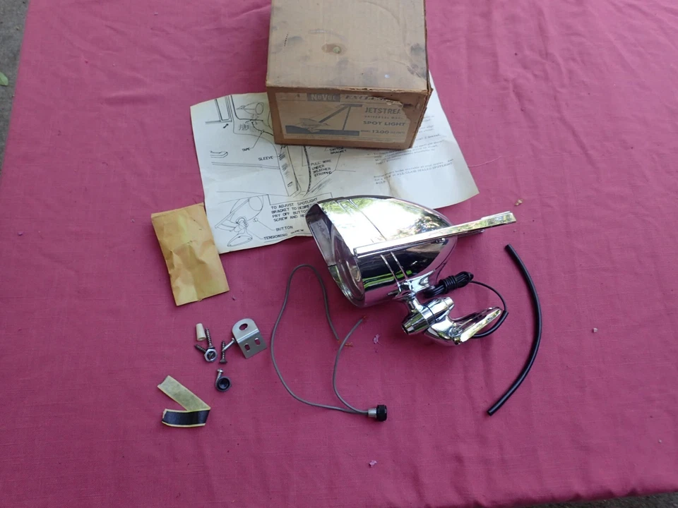 Foco Nu-Vue vintage años 50’s-60’s, modelo 1200, ¡NUEVO!  Foco Ford MoPar GM Foto 1 de 4