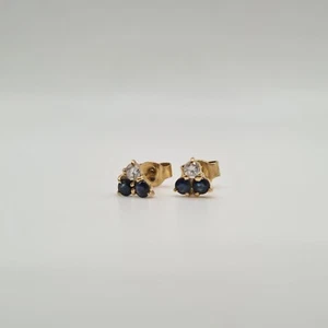 Boucles d'oreilles or jaune 18 carats serties de saphirs et diamants - Picture 1 of 5