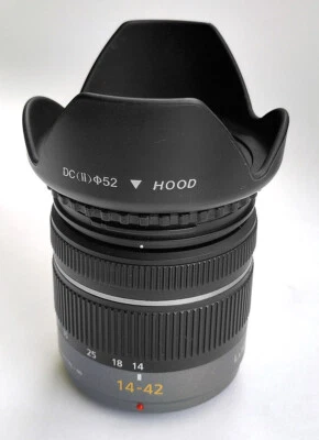 Genuine Panasonic Lumix G Vario 14-42mm f/3.5-5.6 Asph Lens H-FS01404 Micro 4/3 - Image 1 of 4