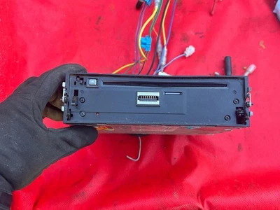 Alpine Radio CDE-178BT - Bild 1 von 4